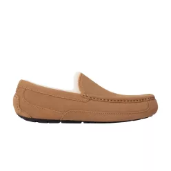 UGG Ascot Slipper Chestnut sneaker – termékfotó, oldalnézet