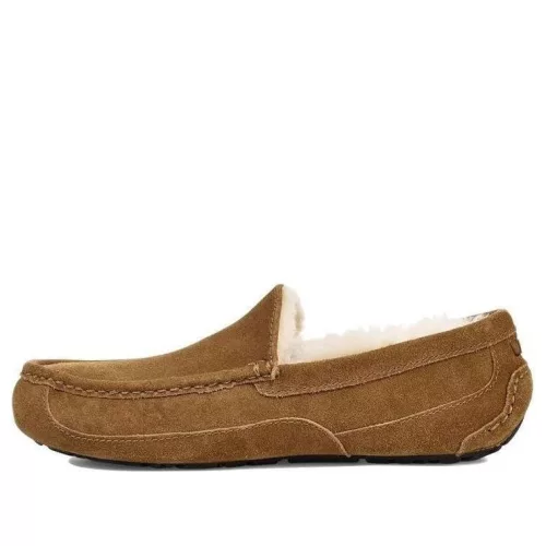 UGG Ascot Slipper Chestnut sneaker – termékfotó, oldalnézet