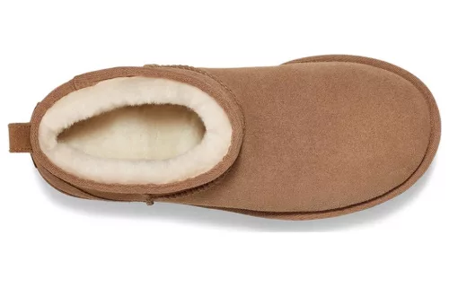 UGG Classic Ultra Mini Platform Boot Chestnut (Women's) magas szárú sneaker – termékfotó, oldalnézet