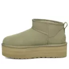 UGG Classic Ultra Mini Platform Boot Shaded Clover (Women's) magas szárú sneaker – termékfotó, oldalnézet
