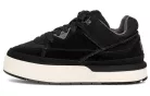 UGG Goldencush Black sneaker – termékfotó, oldalnézet
