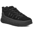 UGG CapTrail Low Black alacsony szárú sneaker – termékfotó, oldalnézet