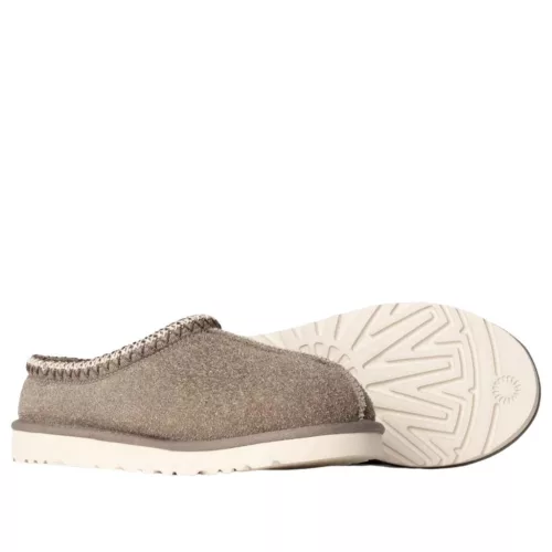 UGG Tasman Shaggy Suede Slipper Smoke Plume sneaker – termékfotó, oldalnézet
