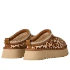 UGG Tazz Plains Slipper Felicity Leopard Jasmine (Women's) sneaker – termékfotó, oldalnézet
