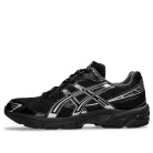 ASICS Gel-1130 Black Pure Silver alacsony szárú sneaker – termékfotó, oldalnézet