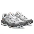 ASICS Gel-NYC Cloud Grey Cement Grey alacsony szárú sneaker – termékfotó, oldalnézet