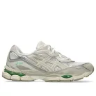 ASICS Gel-Nyc Cream Fossil alacsony szárú sneaker – termékfotó, oldalnézet