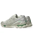 ASICS Gel-Nyc Cream Fossil alacsony szárú sneaker – termékfotó, oldalnézet