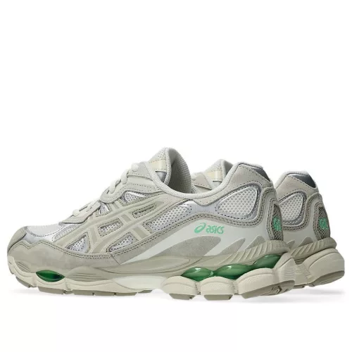 ASICS Gel-Nyc Cream Fossil alacsony szárú sneaker – termékfotó, oldalnézet