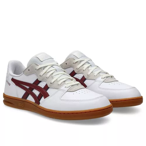ASICS Skyhand OG White Brisket Red Gum alacsony szárú sneaker – termékfotó, oldalnézet
