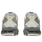 ASICS Gel-Kayano 14 Concrete Pure Silver alacsony szárú sneaker – termékfotó, oldalnézet