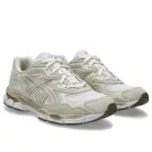 ASICS Gel-NYC White Feather Grey alacsony szárú sneaker – termékfotó, oldalnézet