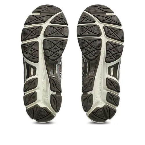 ASICS Gel-NYC Birch Driftwood alacsony szárú sneaker – termékfotó, oldalnézet