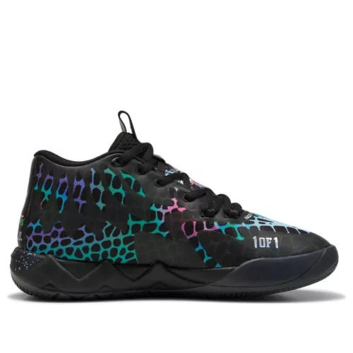 Puma LaMelo Ball MB.01 Teenage Mutant Ninja Turtles Baxter Stockman alacsony szárú sneaker – termékfotó, oldalnézet