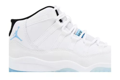Jordan 11 Retro Legend Blue (2024) (PS) magas szárú sneaker – termékfotó, oldalnézet