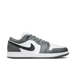 Jordan 1 Low Iron Grey alacsony szárú sneaker – termékfotó, oldalnézet