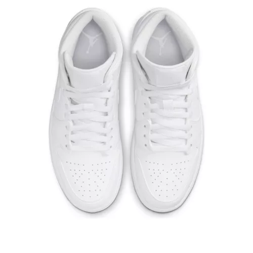 Jordan 1 Mid Triple White közepes szárú sneaker – termékfotó, oldalnézet