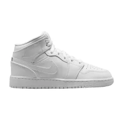 Jordan 1 Mid Triple White (2023) (GS) közepes szárú sneaker – termékfotó, oldalnézet