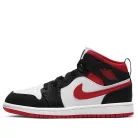 Jordan 1 Mid Gym Red Black White (PS) közepes szárú sneaker – termékfotó, oldalnézet
