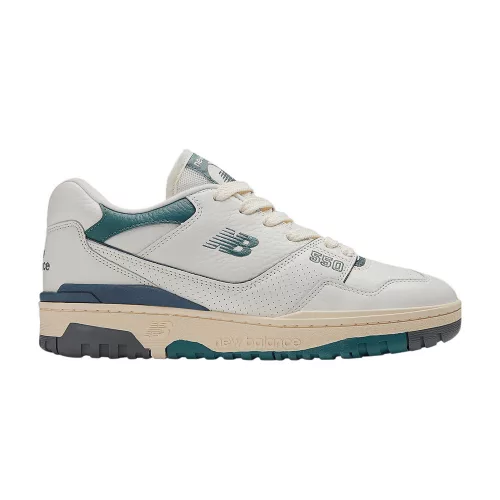 New Balance 550 New Spruce Mini Logo alacsony szárú sneaker – termékfotó, oldalnézet