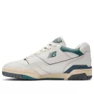 New Balance 550 New Spruce Mini Logo alacsony szárú sneaker – termékfotó, oldalnézet