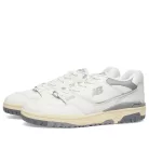 New Balance 550 Away Grey Mini Logo alacsony szárú sneaker – termékfotó, oldalnézet