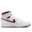 Jordan 1 Retro High '85 OG Metallic Burgundy magas szárú sneaker – termékfotó, oldalnézet
