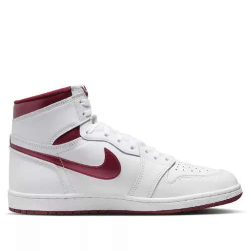 Jordan 1 Retro High '85 OG Metallic Burgundy magas szárú sneaker – termékfotó, oldalnézet