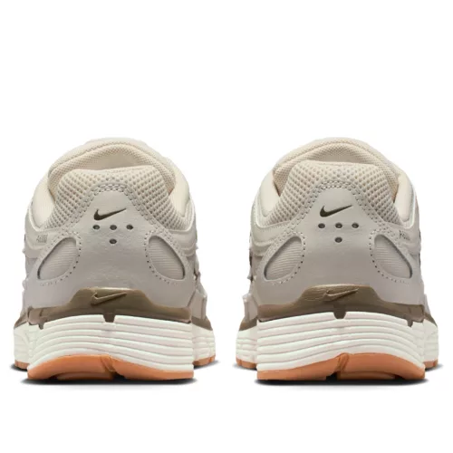 Nike P-6000 Light Bone Medium Olive Gum (W) alacsony szárú sneaker – termékfotó, oldalnézet