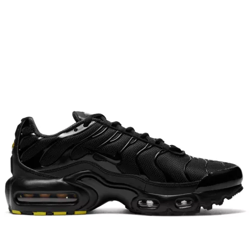Nike Air Max Plus Triple Black (GS) alacsony szárú sneaker – termékfotó, oldalnézet