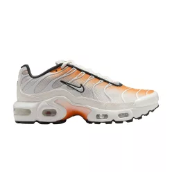 Nike Air Max Plus Orange Peel Summit White Anthracite Vast Grey (GS) alacsony szárú sneaker – termékfotó, oldalnézet