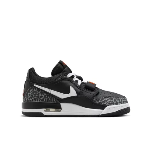 Jordan Legacy 312 Low Black White Safety Orange (GS) alacsony szárú sneaker – termékfotó, oldalnézet