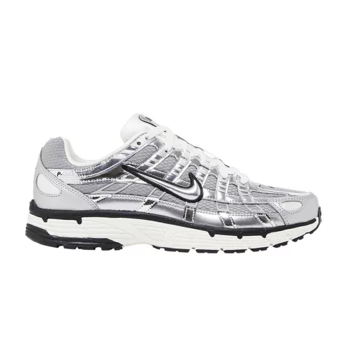 Nike P-6000 Metallic Silver alacsony szárú sneaker – termékfotó, oldalnézet