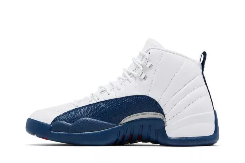 Jordan 12 Retro French Blue (2025) férfi magas szárú kosárlabdacipő fehér kék
