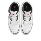 Jordan 3 Retro Cement Grey alacsony szárú sneaker – termékfotó, oldalnézet