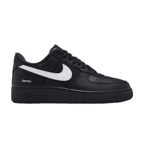 Supreme x Nike Air Force 1 Low 'Box Logo - Black White' alacsony szárú sneaker – termékfotó, oldalnézet