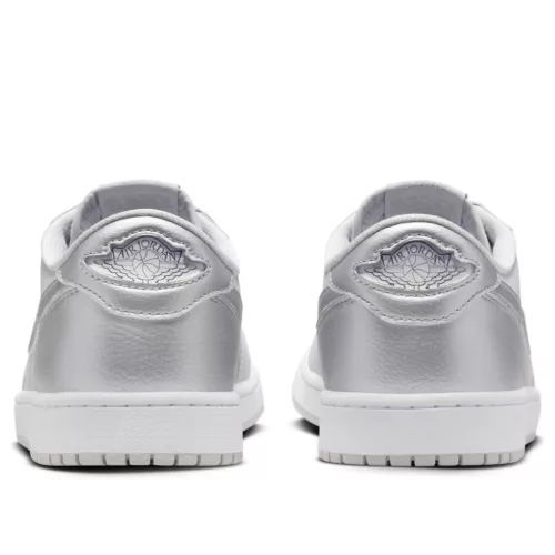Jordan 1 Low OG Metallic Silver alacsony szárú sneaker – termékfotó, oldalnézet