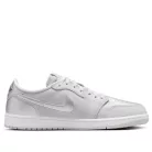 Jordan 1 Low OG Metallic Silver alacsony szárú sneaker – termékfotó, oldalnézet