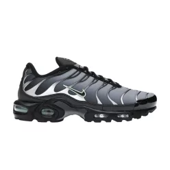 Nike Air Max Plus Black Particle Grey Vapour Green alacsony szárú sneaker – termékfotó, oldalnézet