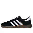 adidas Handball Spezial Black Gum alacsony szárú sneaker – termékfotó, oldalnézet