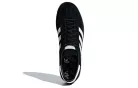 adidas Handball Spezial Black Gum alacsony szárú sneaker – termékfotó, oldalnézet