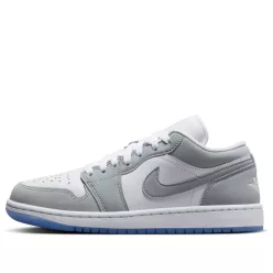 Jordan 1 Low Wolf Grey (Women's) alacsony szárú sneaker – termékfotó, oldalnézet