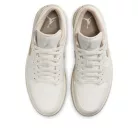 Wmns Air Jordan 1 Low 'Sail Rattan' alacsony szárú sneaker – termékfotó, oldalnézet