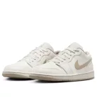 Wmns Air Jordan 1 Low 'Sail Rattan' alacsony szárú sneaker – termékfotó, oldalnézet