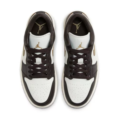 Jordan 1 Low Shadow Brown (Women's) alacsony szárú sneaker – termékfotó, oldalnézet