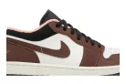 Jordan 1 Low Mocha alacsony szárú sneaker – termékfotó, oldalnézet