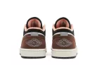 Jordan 1 Low Mocha alacsony szárú sneaker – termékfotó, oldalnézet