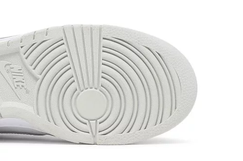 Nike Dunk Low Photon Dust (Women's) alacsony szárú sneaker – termékfotó, oldalnézet