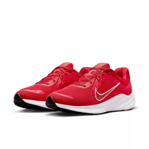 Nike Quest 5 'University Red' (Women's) alacsony szárú sneaker – termékfotó, oldalnézet