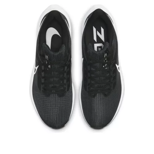 Nike Air Zoom Pegasus 39 Black White alacsony szárú sneaker – termékfotó, oldalnézet